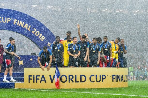 疑给我们敲 疑给我们敲